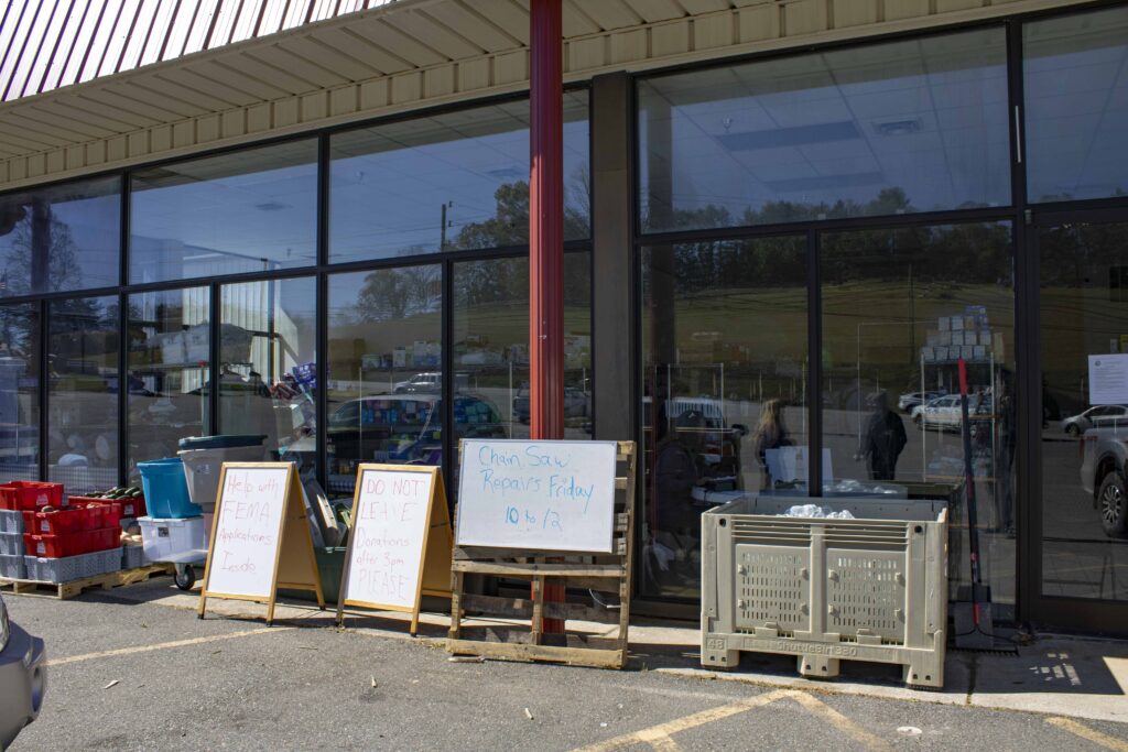 Fresh produce supplied by Tractor Food & Farms and directions for assistance line the front of Shepherd Staff. October 17th, 2024 by Mason Beam (WNN)