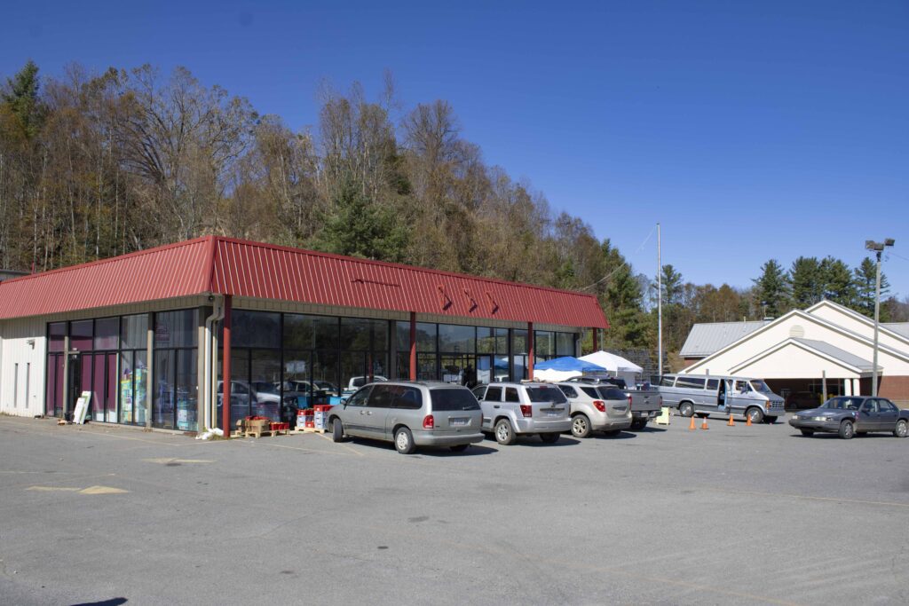 Shepherd Staff which is partnering with Tractor Food and Farms as a food pantry in Spruce Pine NC. October 17th, 2024 by Mason Beam (WNN)